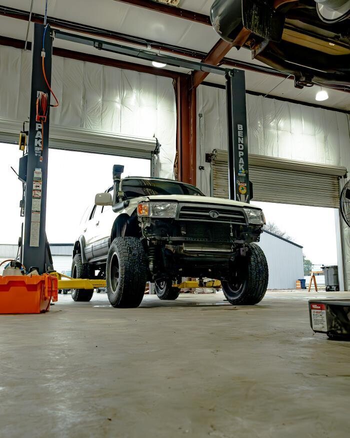 Images Duggy's Garage - Houston Mechanic & Auto Repair