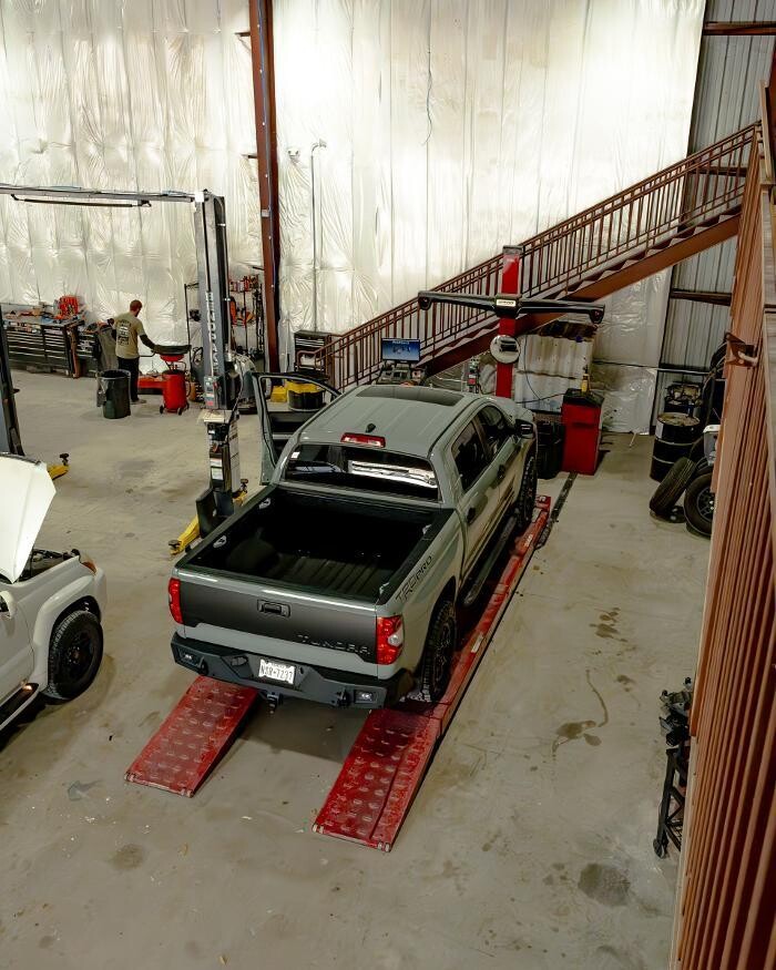 Images Duggy's Garage - Houston Mechanic & Auto Repair
