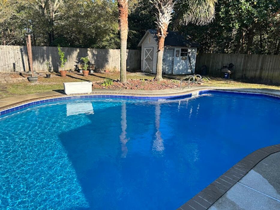 Images Premier Pool Pros