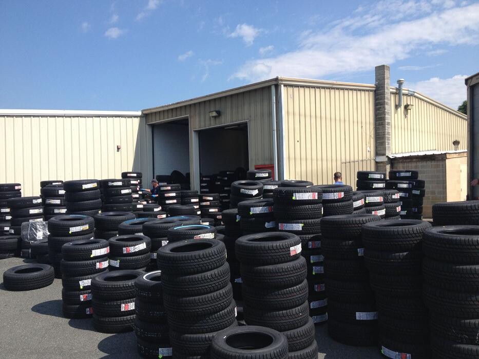 Images University Tire and Auto Centers - Pantops