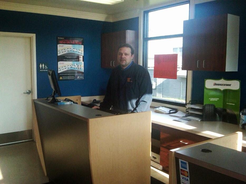 Images University Tire and Auto Centers - Pantops