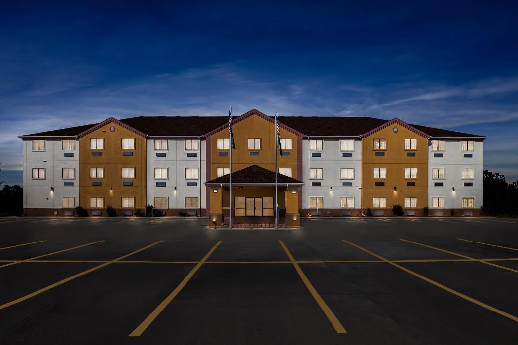 Images Quality Inn & Suites McAlester on Hwy 69