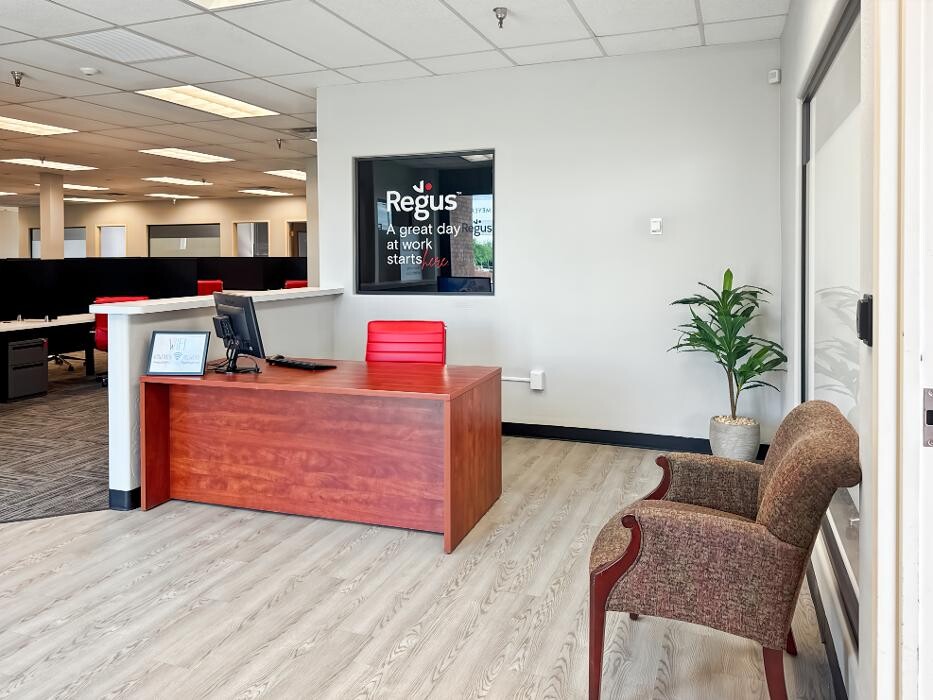 Images Regus Flite Center