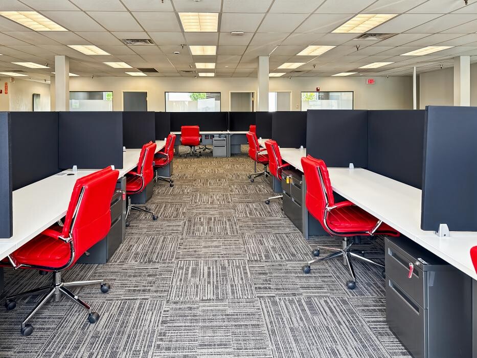 Images Regus Flite Center