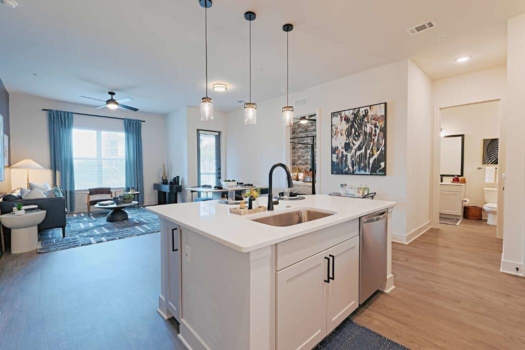 Images Alleia Watters Creek Apartments