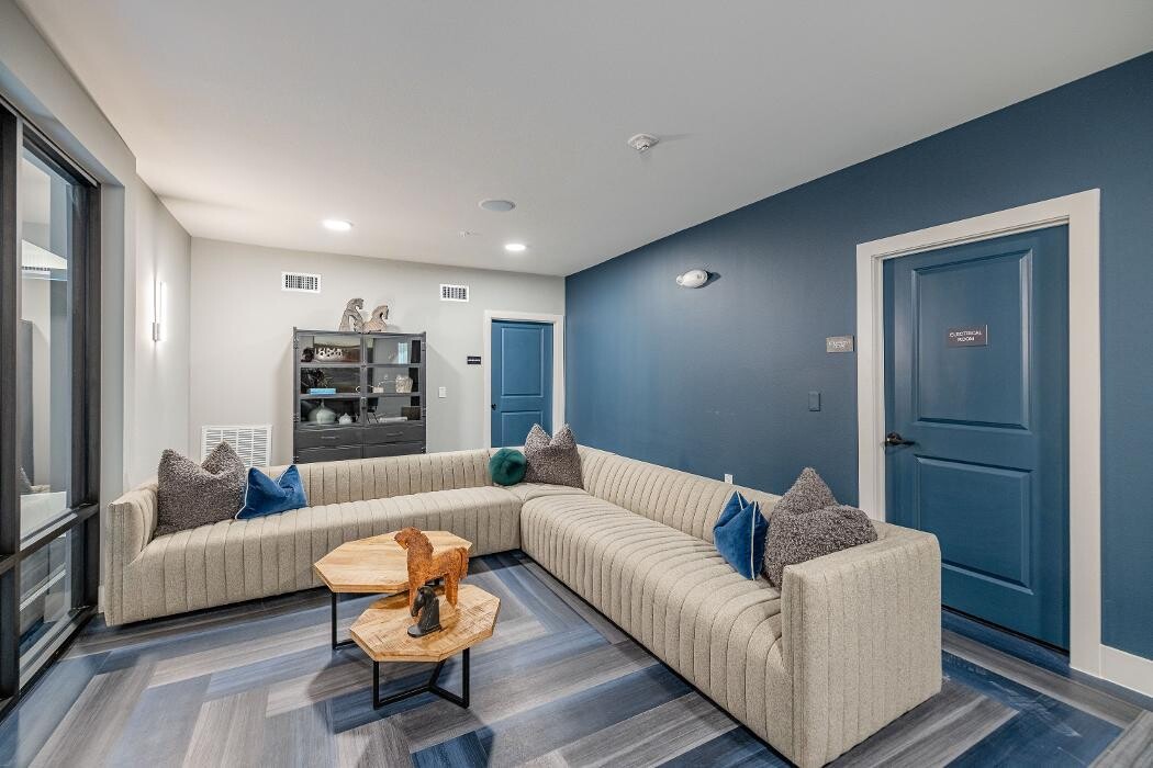 Images Alleia Watters Creek Apartments