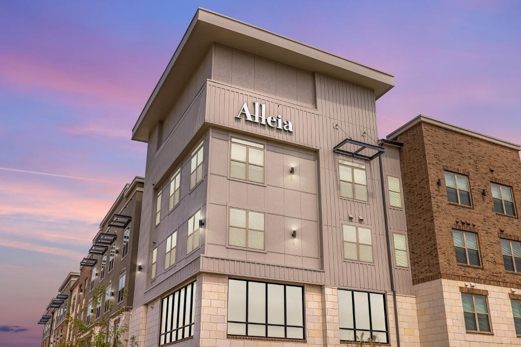 Images Alleia Watters Creek Apartments
