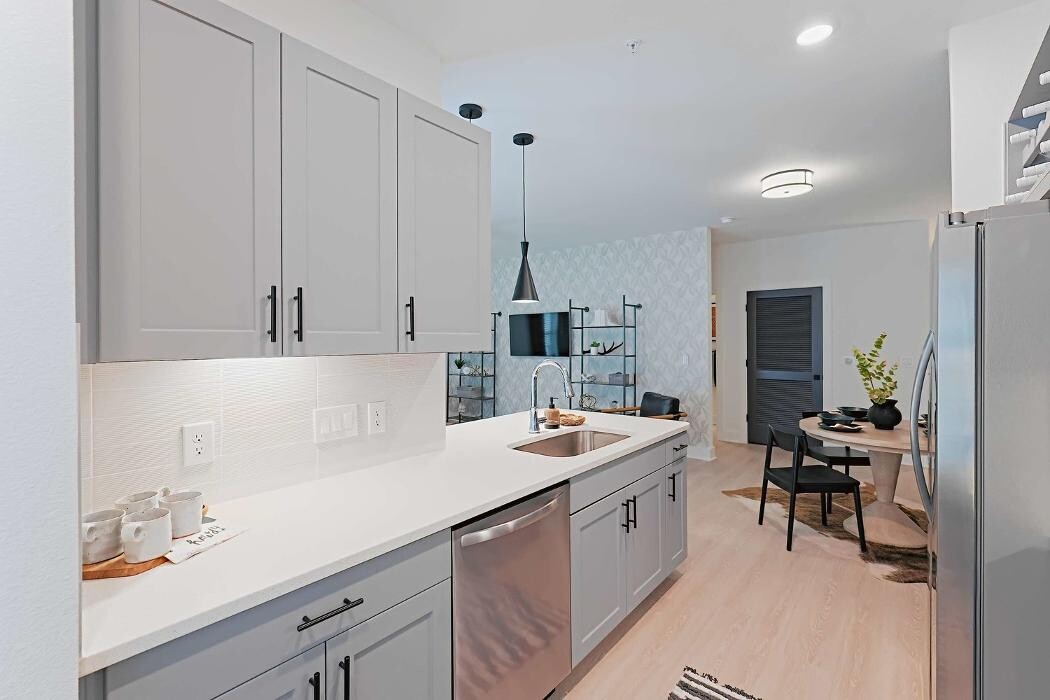 Images Sire Kingwood Apartments