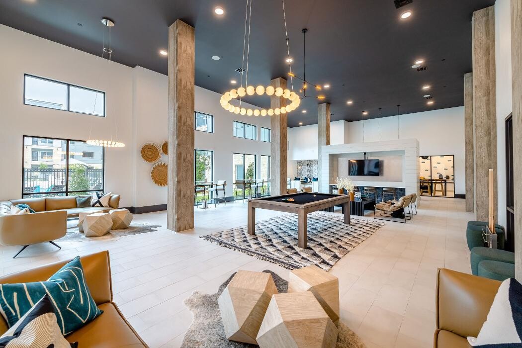 Images Sire Kingwood Apartments