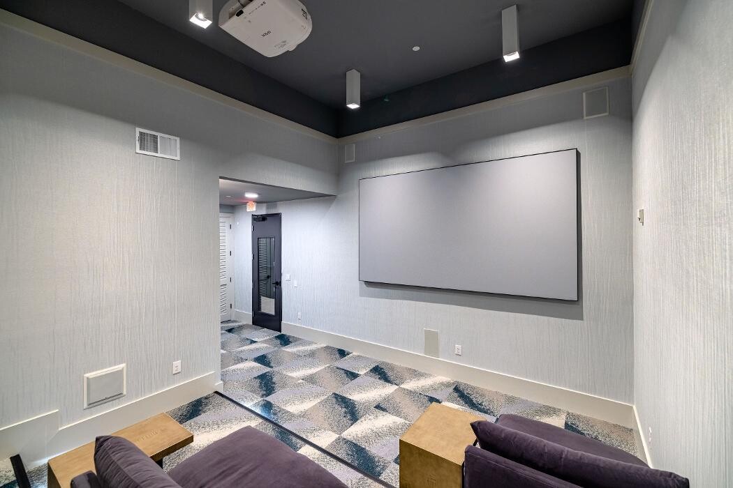 Images Sire Kingwood Apartments