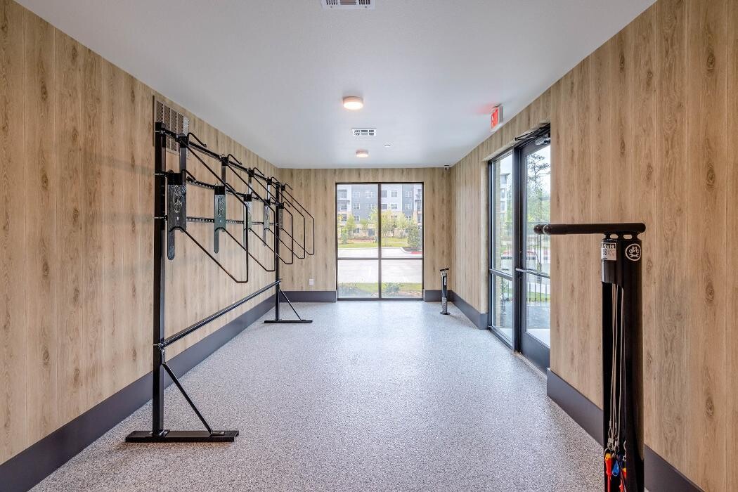 Images Sire Kingwood Apartments