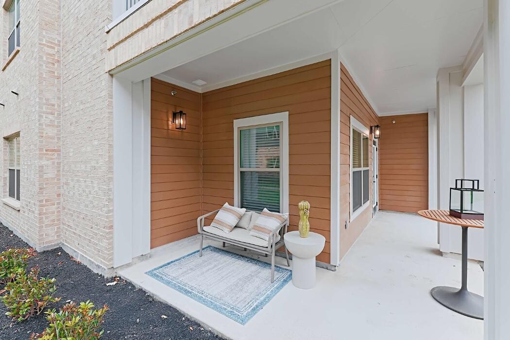 Images Sire Kingwood Apartments