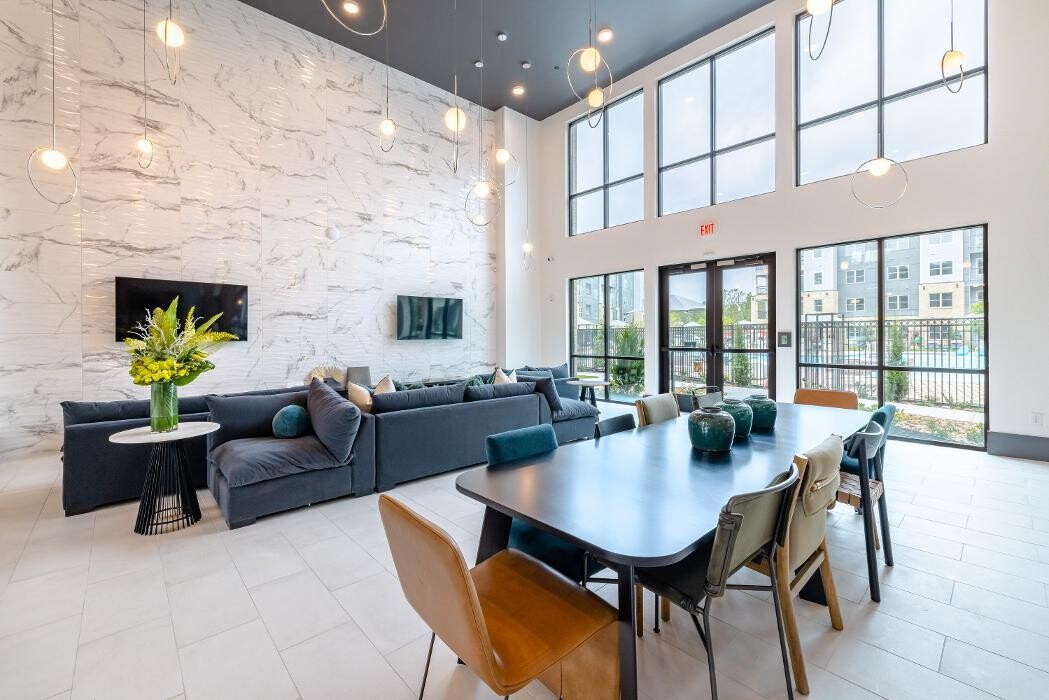 Images Sire Kingwood Apartments