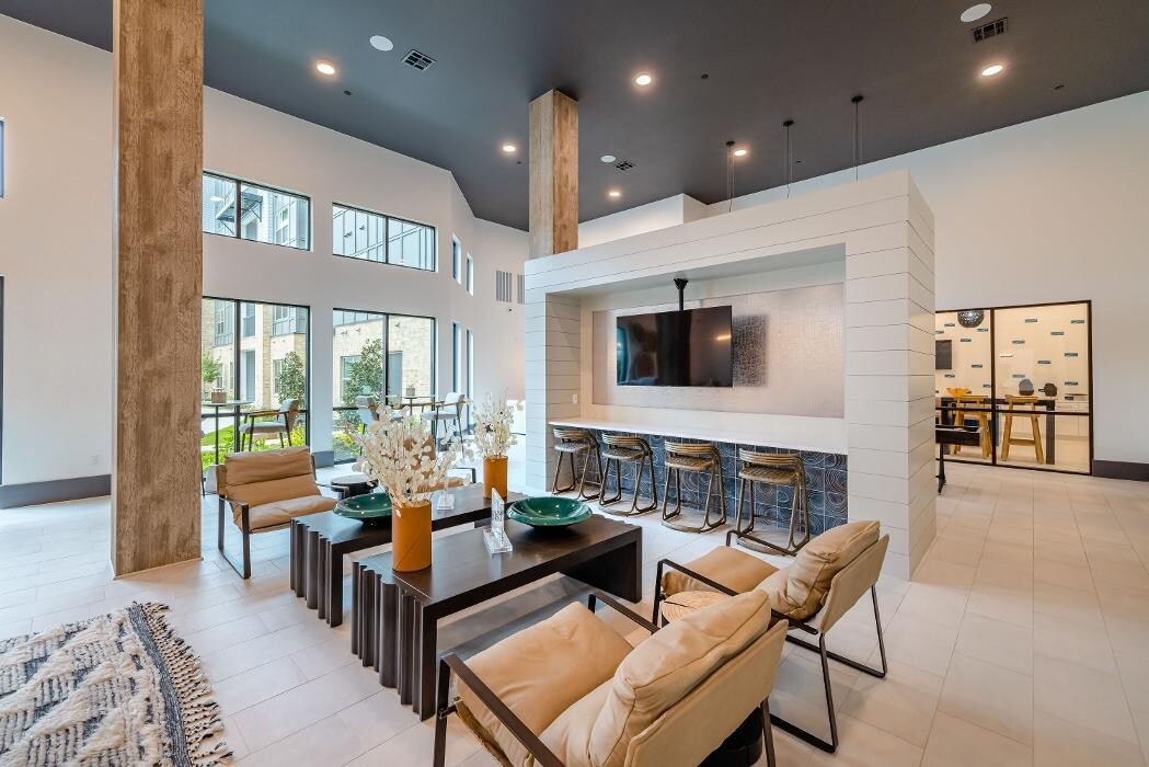Images Sire Kingwood Apartments