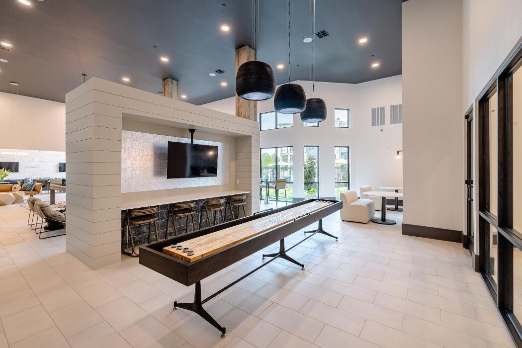Images Sire Kingwood Apartments