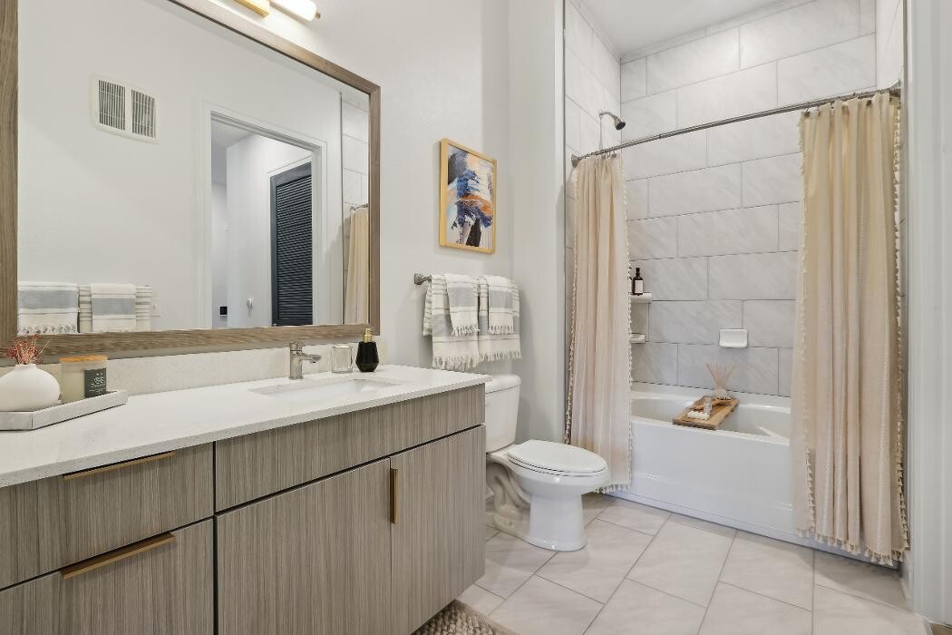 Images Brea Lakewood Ranch Apartments