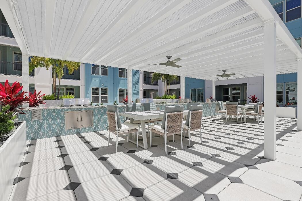Images Brea Lakewood Ranch Apartments