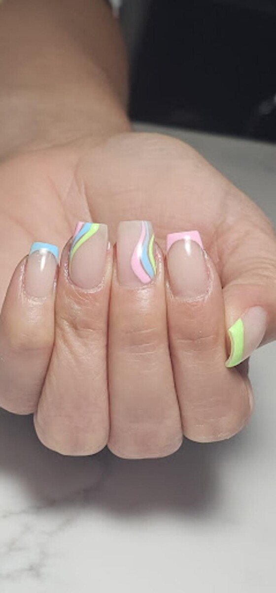 Images Biscayne Nail and Beauty Bar