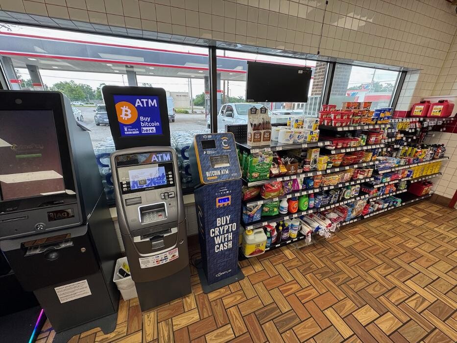 Images CoinFlip Bitcoin ATM - Rocket #4204 (St. Louis)