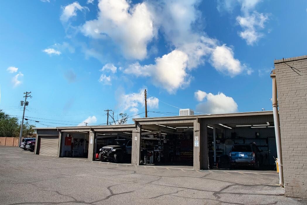 Images The Specialists Car Audio & Window Tint