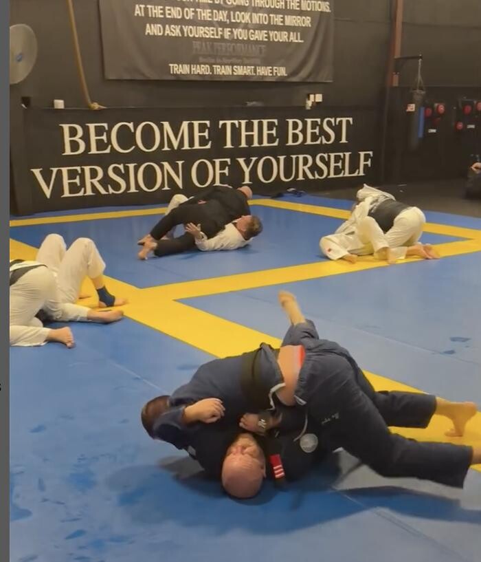 Images Peak Performance MMA & BJJ