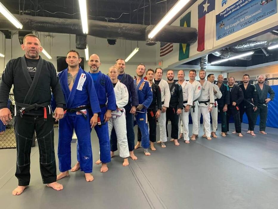 Images Peak Performance MMA & BJJ