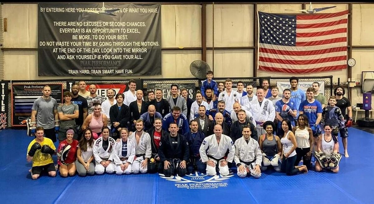 Images Peak Performance MMA & BJJ