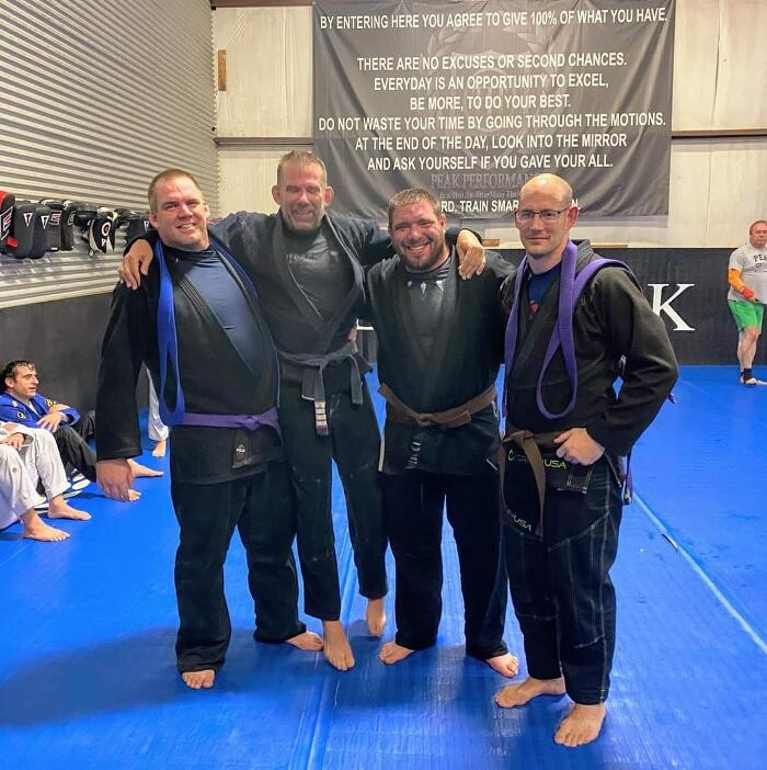 Images Peak Performance MMA & BJJ