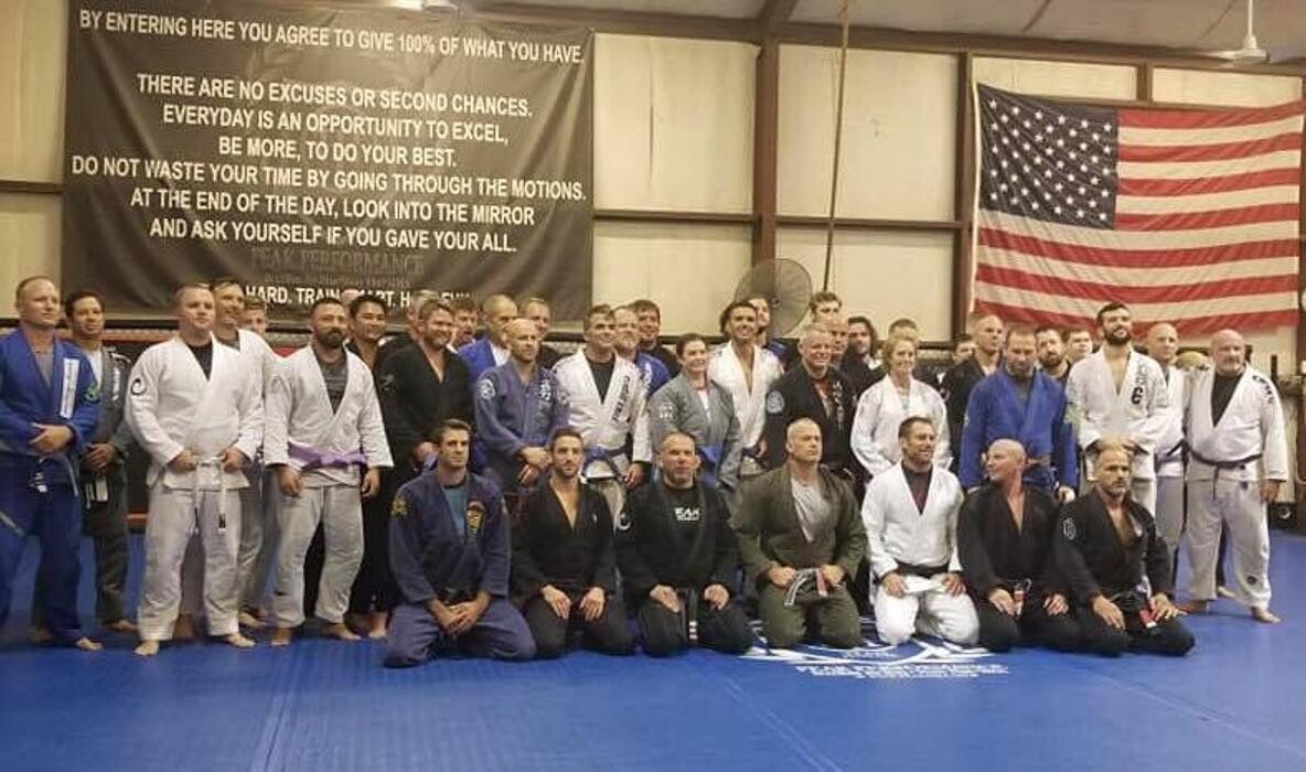 Images Peak Performance MMA & BJJ