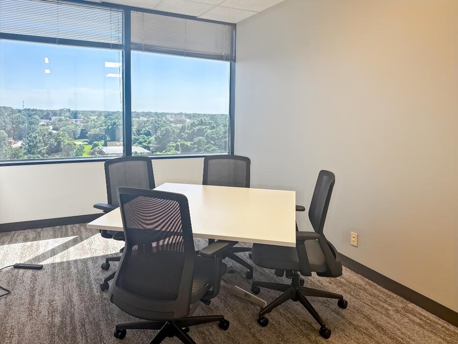 Images Regus Lafayette