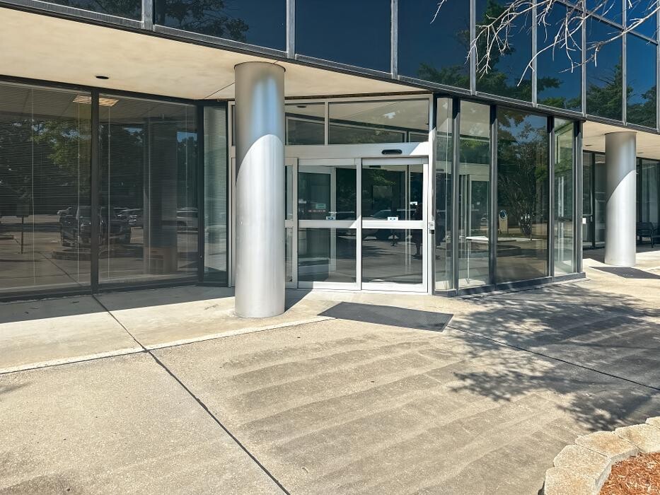 Images Regus Lafayette