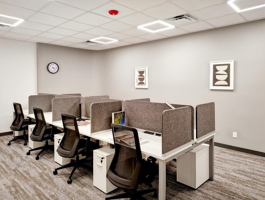 Images Regus Tamiami Trail N