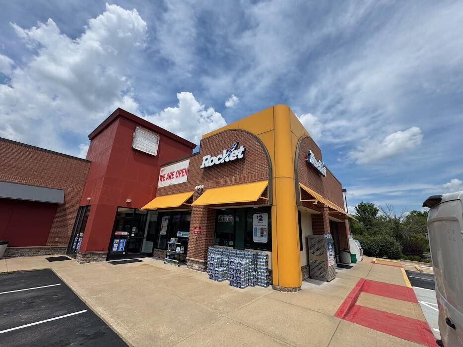 Images CoinFlip Bitcoin ATM - Rocket #4208 (Saint Charles)