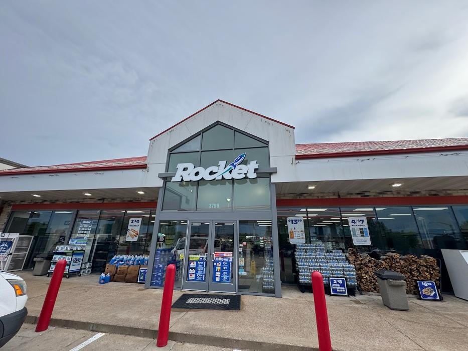 Images CoinFlip Bitcoin ATM - Rocket #4216 (Saint Charles)