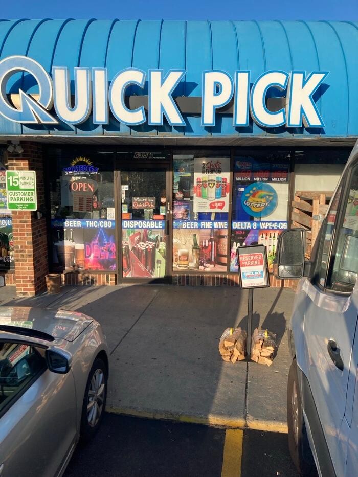 Images CoinFlip Bitcoin ATM - Quick Pick Liquors (Mundelein)