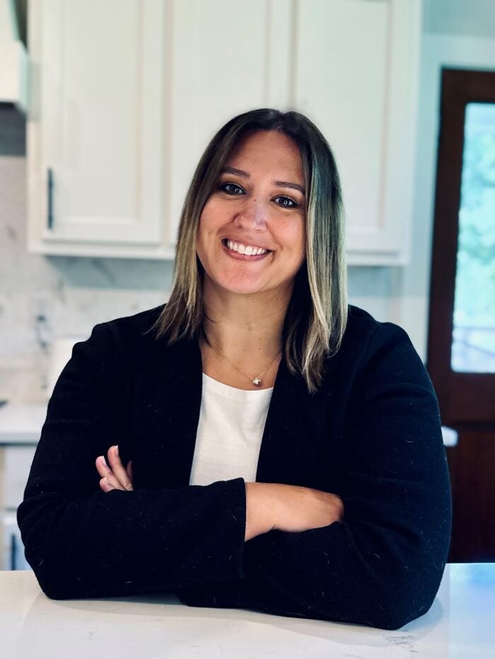 Gina Toungett - CMG Home Loans Logo