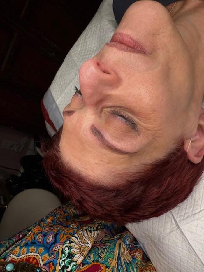 Images Lovesome Beauty Lounge