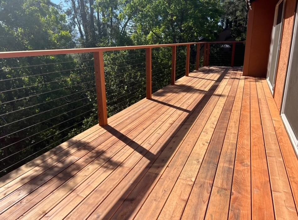 Images Aron Ambrus Construction