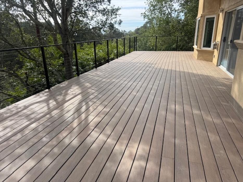 Images Aron Ambrus Construction
