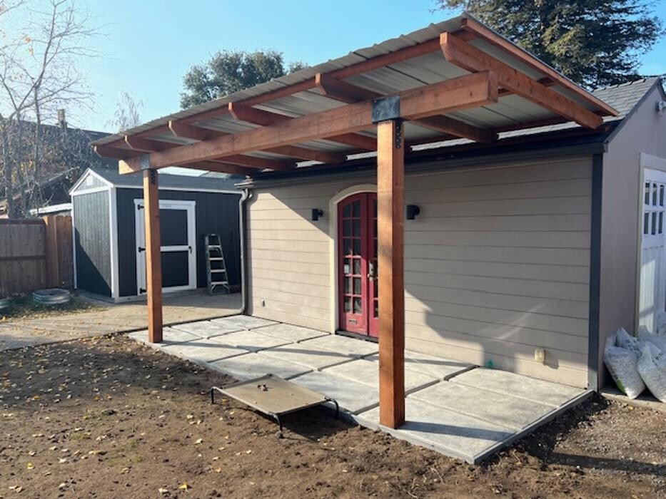 Images Aron Ambrus Construction
