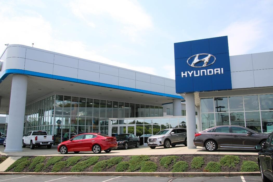 Images Colonial Hyundai of New London