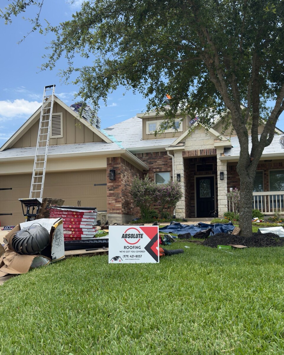 Images Absolute Roofing & Fencing