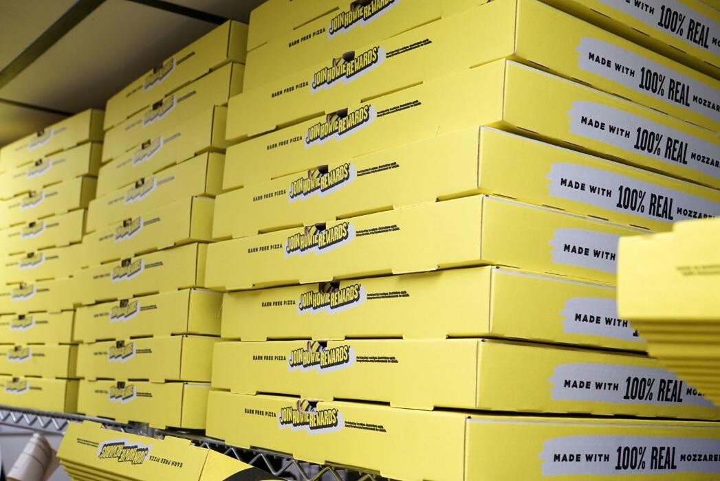 Images Hungry Howie's Pizza