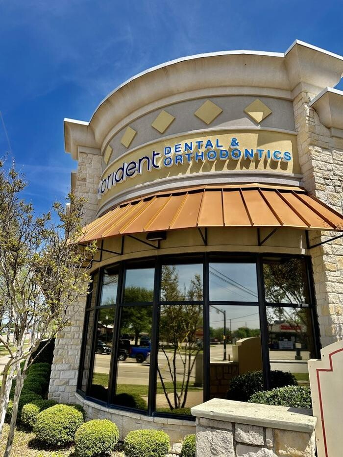 Images Brident Dental & Orthodontics