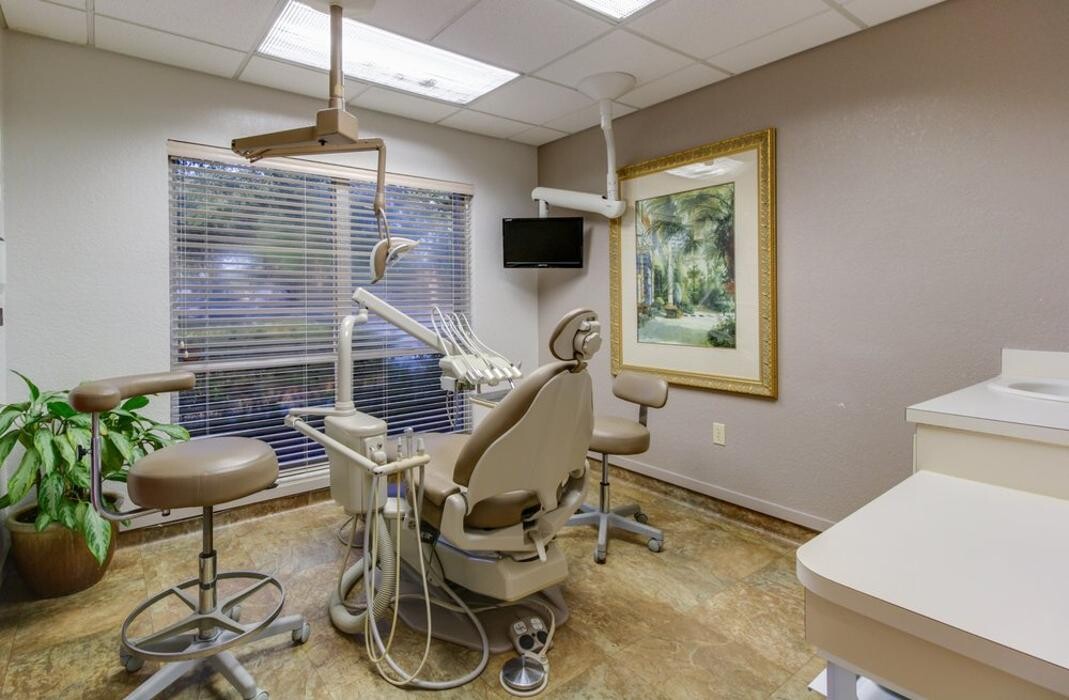 Images Paul A. Palo Dental |Cosmetic and Restorative Dentistry
