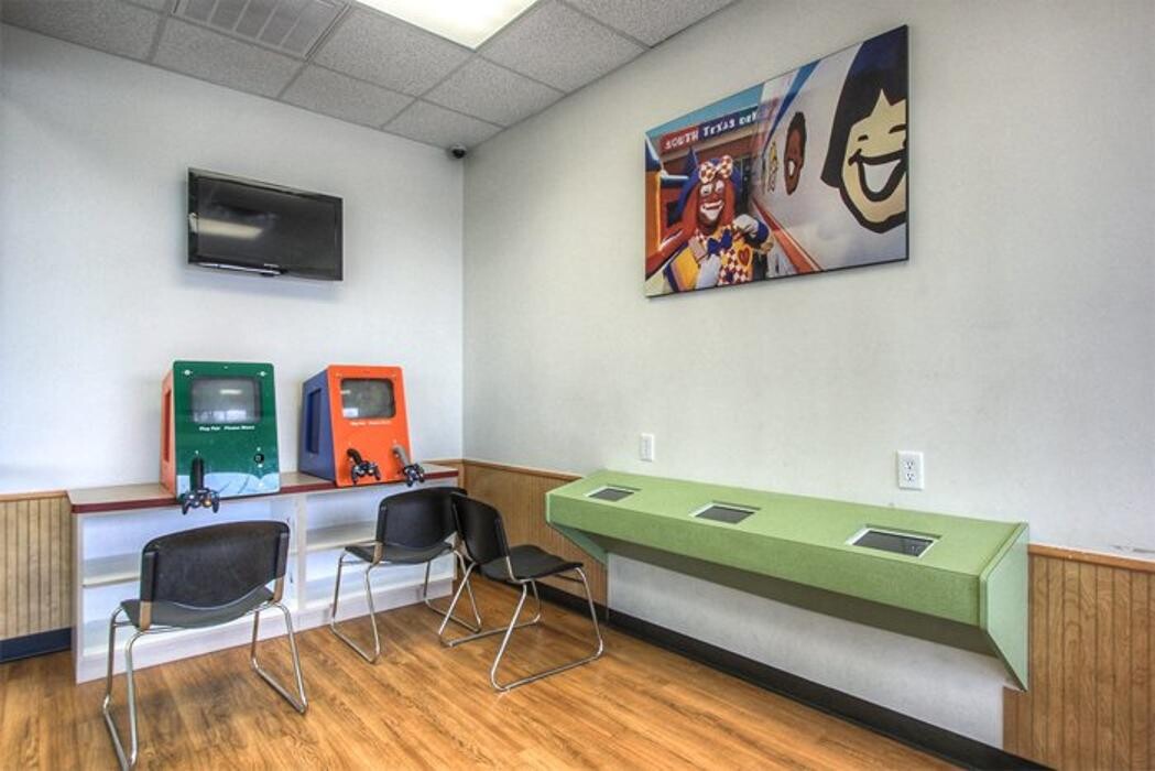 Images Brident Dental & Orthodontics