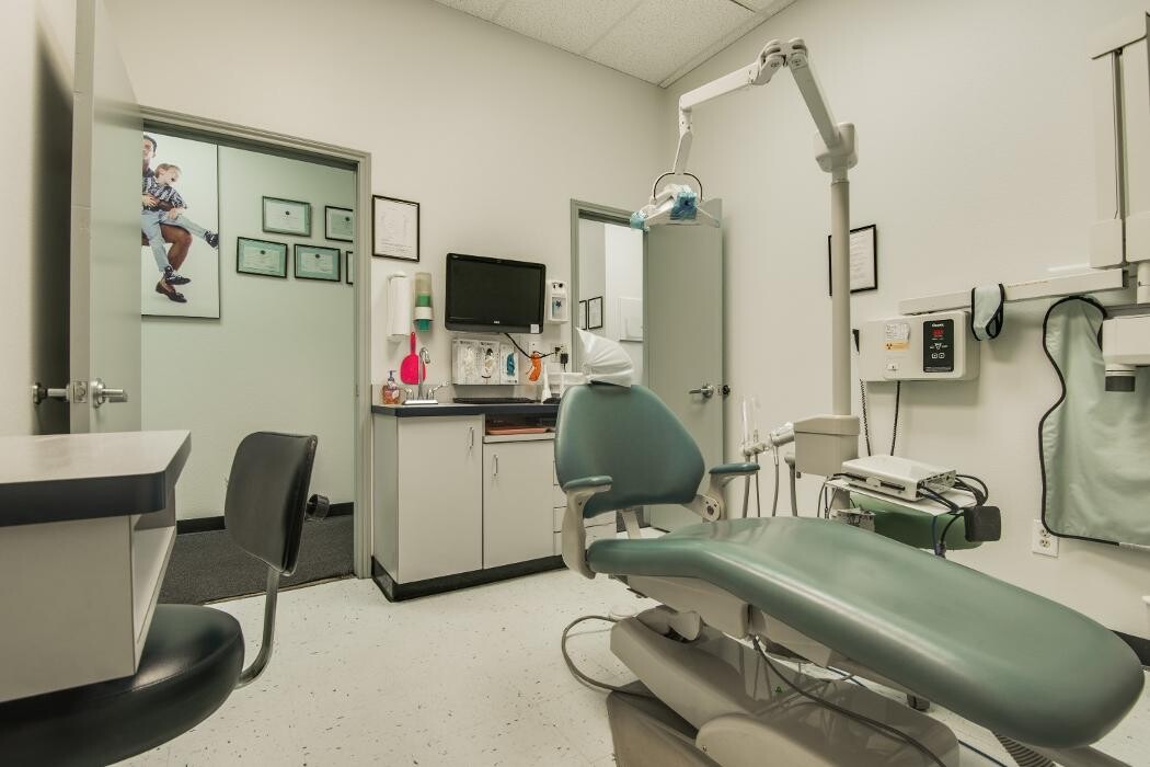 Images Brident Dental & Orthodontics