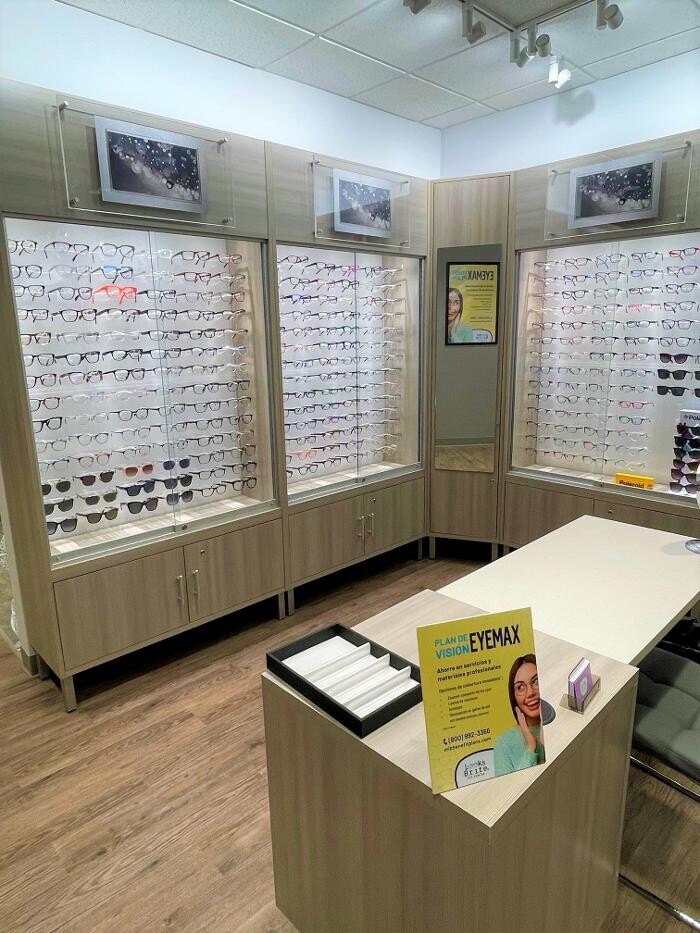 Images LooksBrite Eye Center