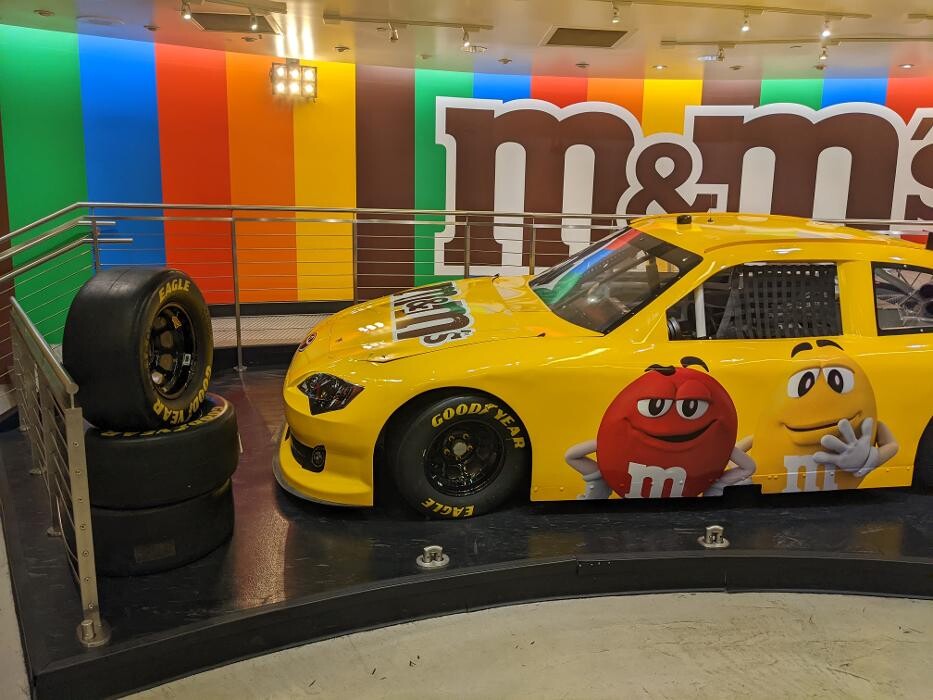 Images PEAK Wraps & Graphics | Las Vegas' Fleet & Commercial Wrap Specialists