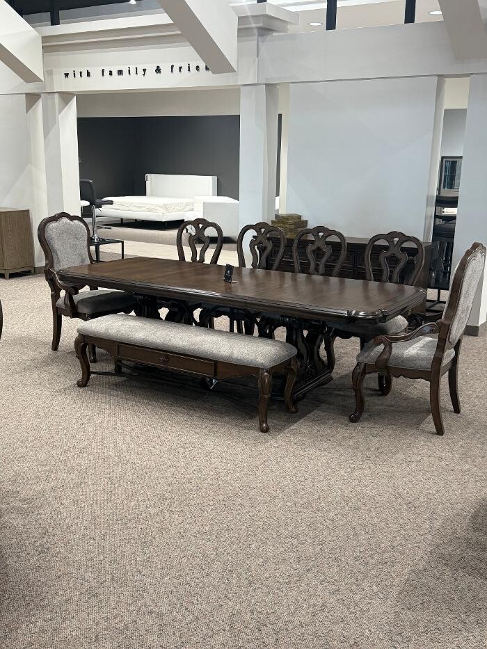 Images 5th Avenue Furniture